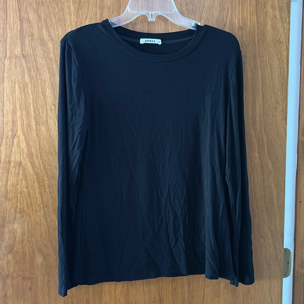 Ladie black top XL